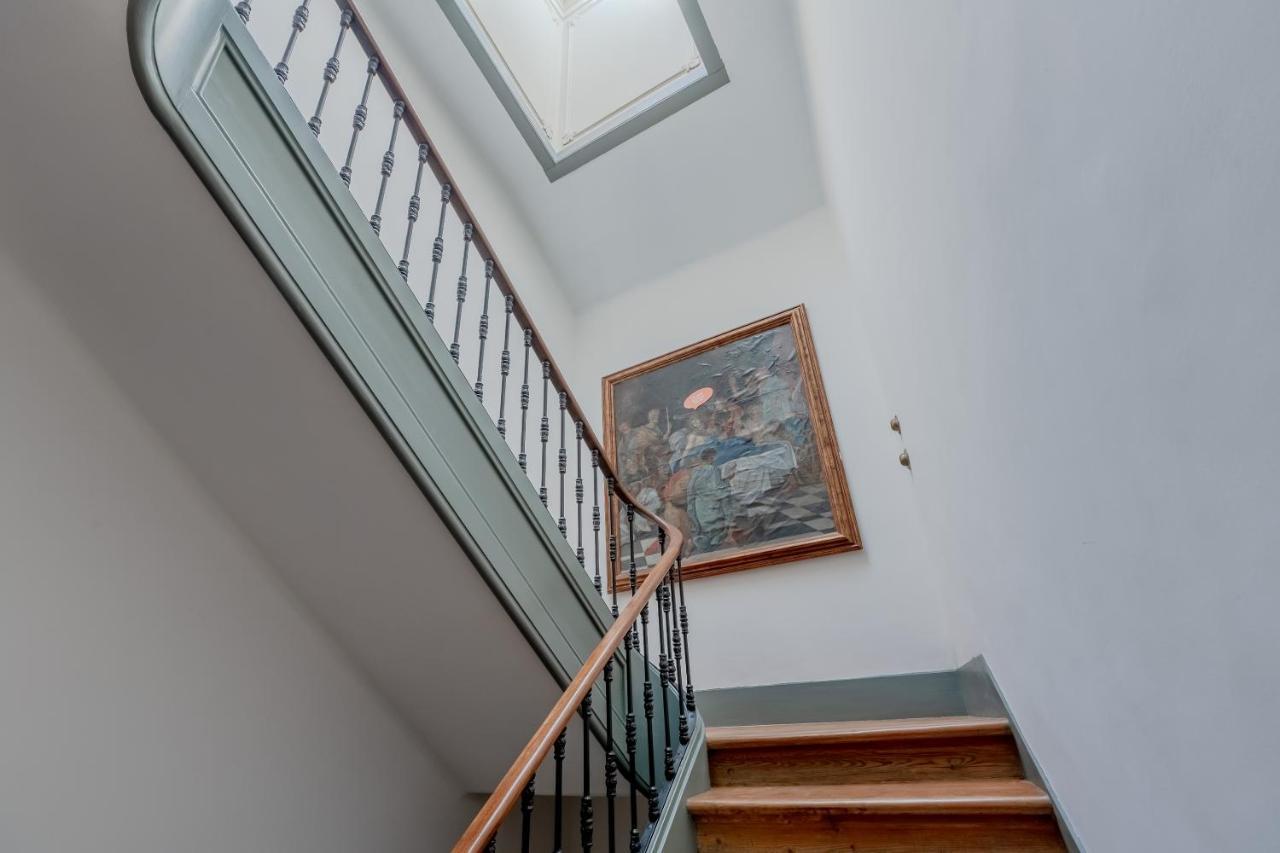 Principe Real Charming Garden View Flat At The Heart Of Lisbon 아파트 외부 사진